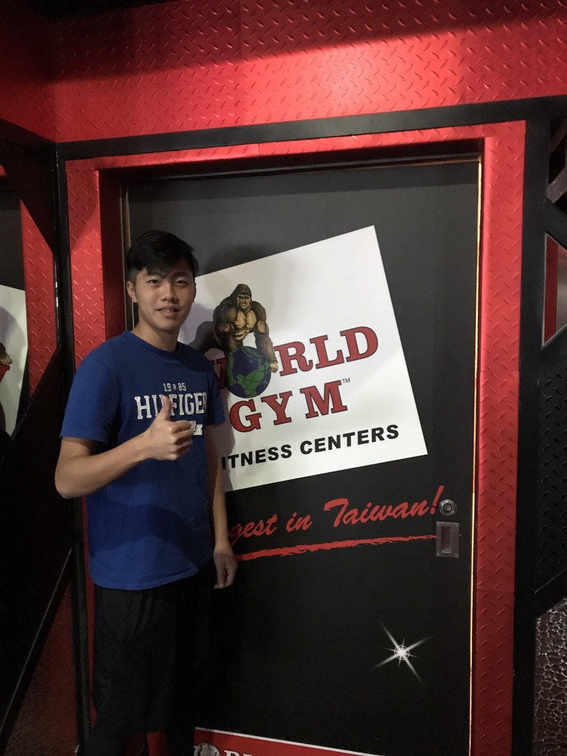 日本職棒球員呂彥青